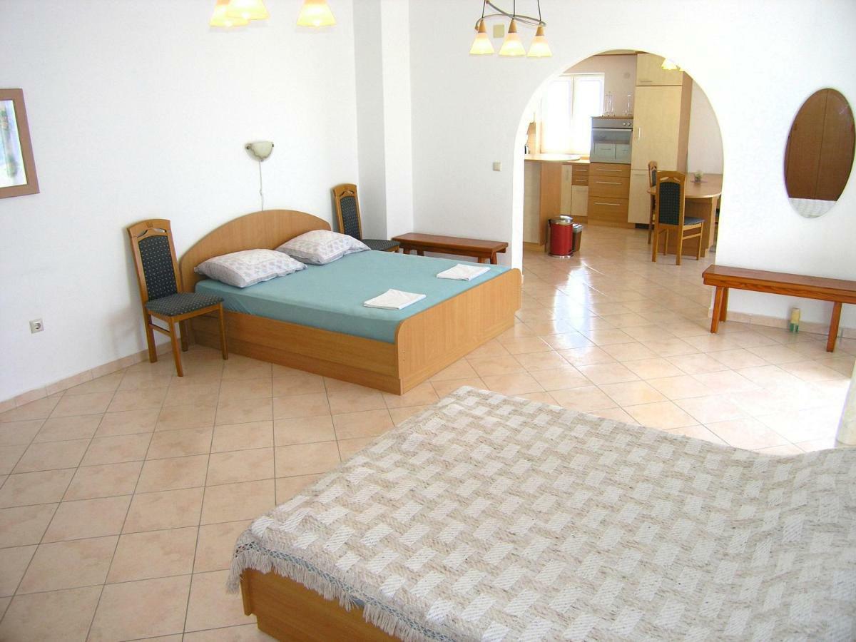 Apartman Juric Apartment Krk Town Luaran gambar